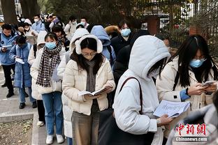 关键时刻没有支棱起来！双探花塔图姆和杰伦末节&加时赛合计10中1